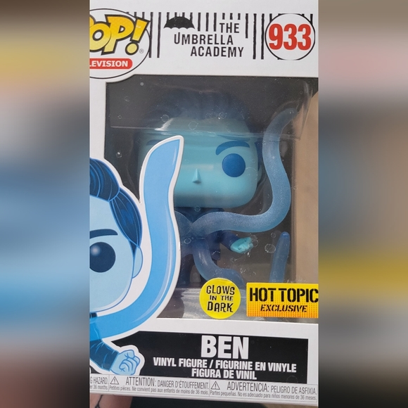 Ben Umbrella Academy Funko Pop - Picture 3 of 3